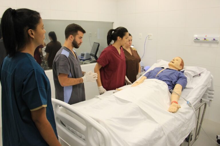 Laboratório de Habilidades e Simulação Realística