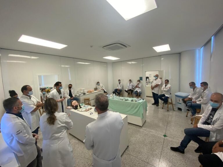 A Faculdade Ciências Médicas de Minas Gerais (FCM-MG) sediou, pela primeira vez, um curso de atualização em ATLS - Advanced Trauma Life Support.