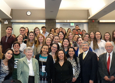 A Pós-Graduação Ciências Médicas - MG, em parceria com o Instituto Superior de Medicina – ISMD, ofereceu aos alunos do curso de Dermatologia Clínica a oportunidade de cursar um módulo internacional na renomada Michigan State University (MSU), nos Estados Unidos.