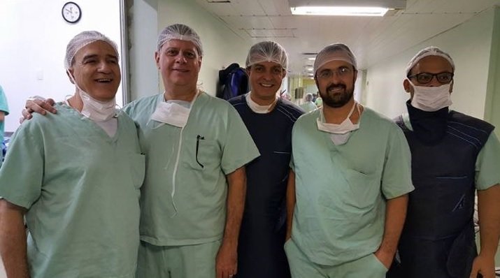 No período de 01 a 15 de dezembro, o Hospital Universitário Ciências Médicas – MG, estará realizando um mutirão de cirurgias e exames. São atendidos os pacientes inscritos no sistema SUS – Fácil, pelo Centro de Saúde mais próximo de suas residências, via Central de Marcação da Secretaria Municipal de Saúde.