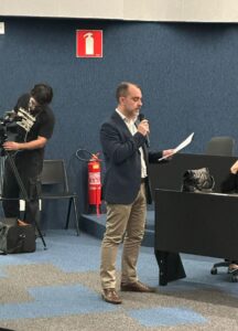 2ª edição do Hora de Ciência na CMMG, que reuniu professores, residentes e gestores para refletir sobre a integração entre ciência, arte e sensibilidade no cuidado em saúde