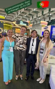 Entre os dias 15 e 19 de outubro de 2025, professores e alunos da Pós-Graduação em Enfermagem em Estomaterapia da Faculdade Ciências Médicas de Minas Gerais (FCM-MG) marcaram presença no XV Congresso Brasileiro de Estomaterapia, realizado em Florianópolis (SC).